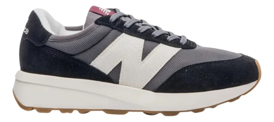 Tênis New Balance 370v1: o parceiro de corrida, rolê e café da manhã perfeito
